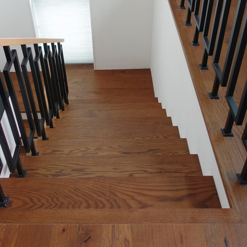 바롤로 하이브리드 계단재